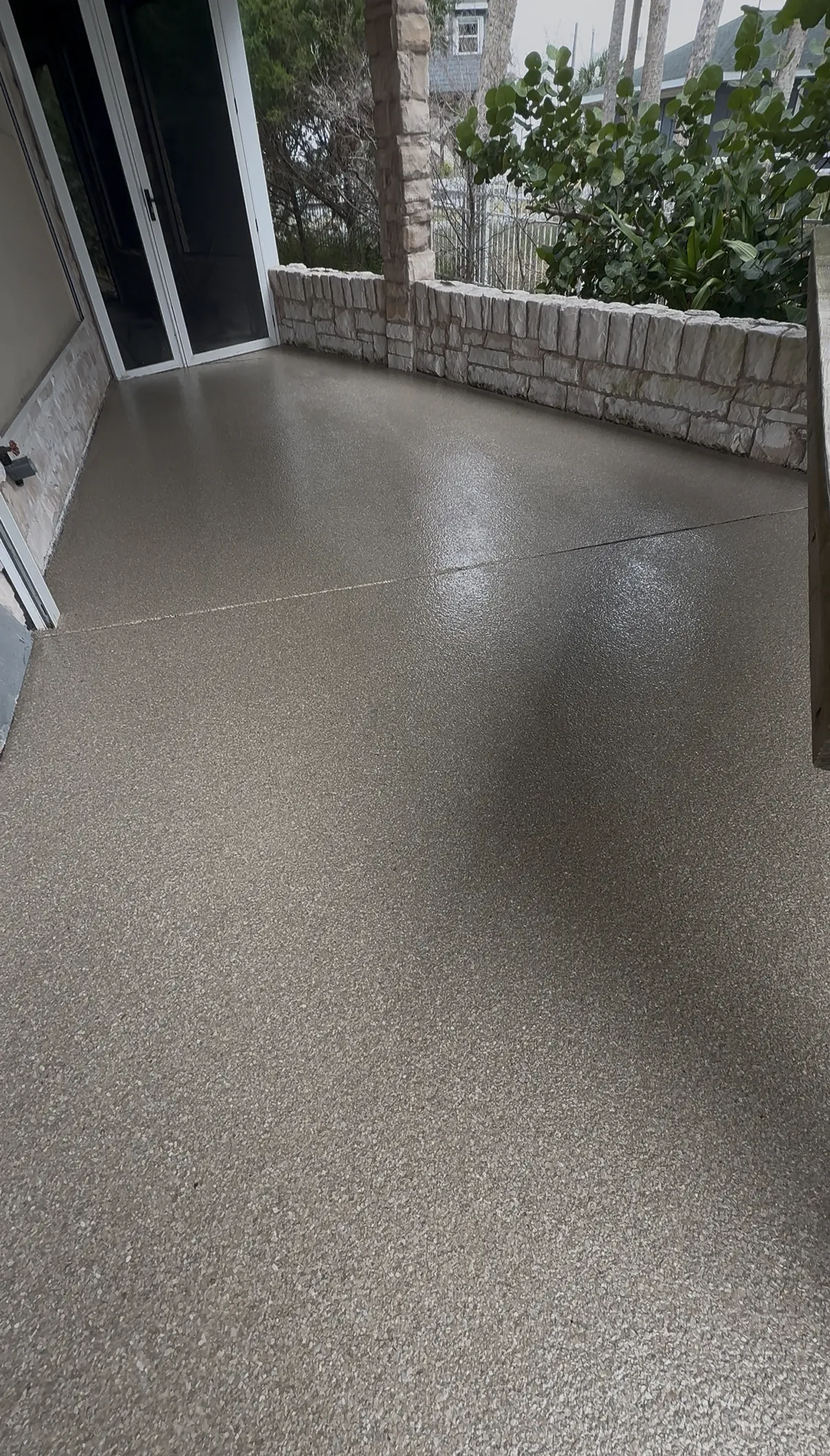 Flake epoxy patio